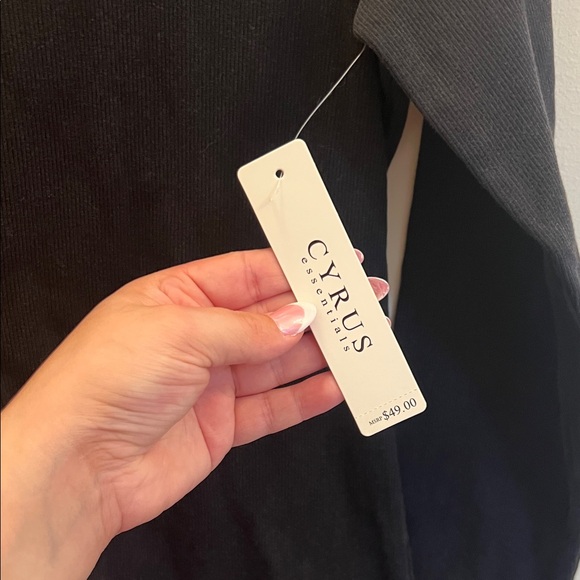 Cyrus Essentials Black Ribbed Long Sleeve Top – NWT Large - Picture 2 of 6